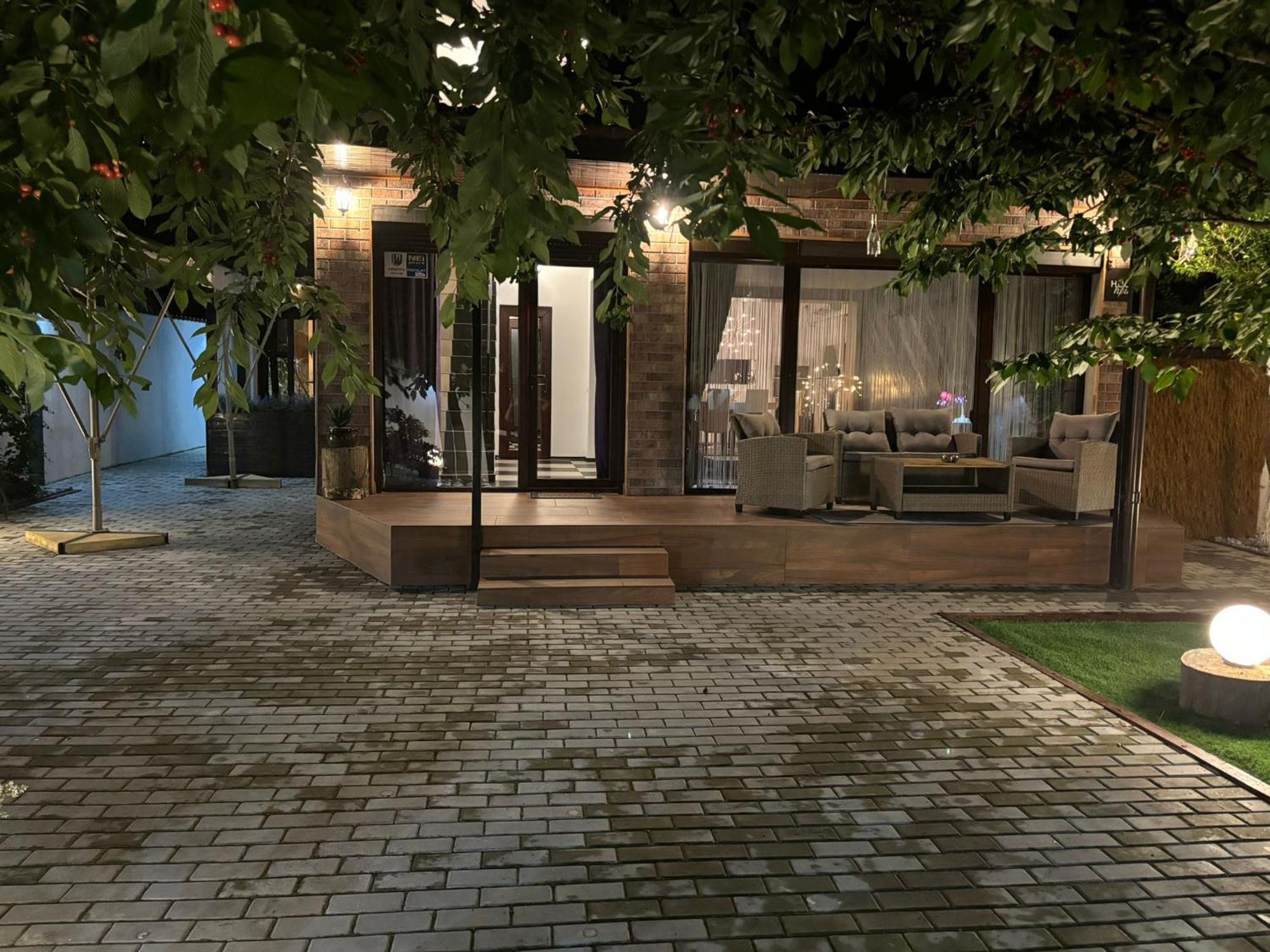 Hugo'S House Villa Costinesti Exterior photo